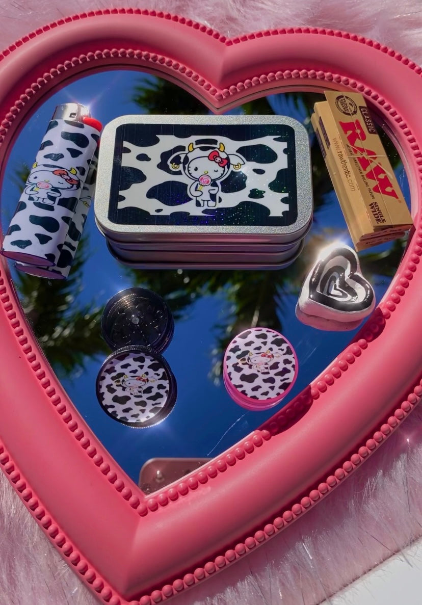 Hello Kitty Cow Stash Kit🐮🎀