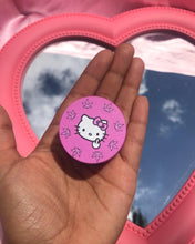 Load image into Gallery viewer, Zaza Queen Hello Kitty Grinder -40mm